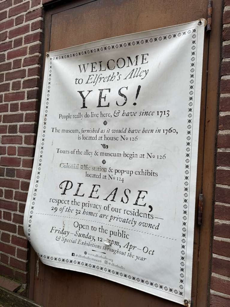 Elfreth's Alley in Philadelphia